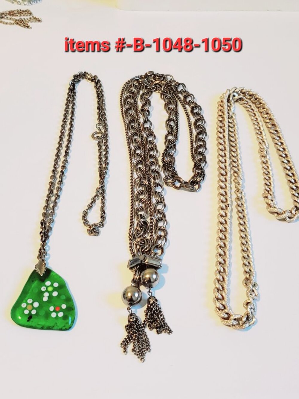 3 Silver Chain Necklaces, items # B -1048-1050,. wt . 119 grams .